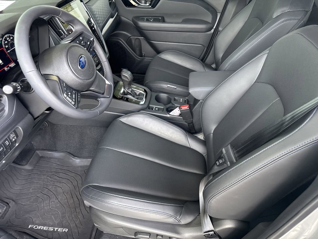 Used 2025 Subaru Forester Limited w/ Protection Package (1PH) image 12