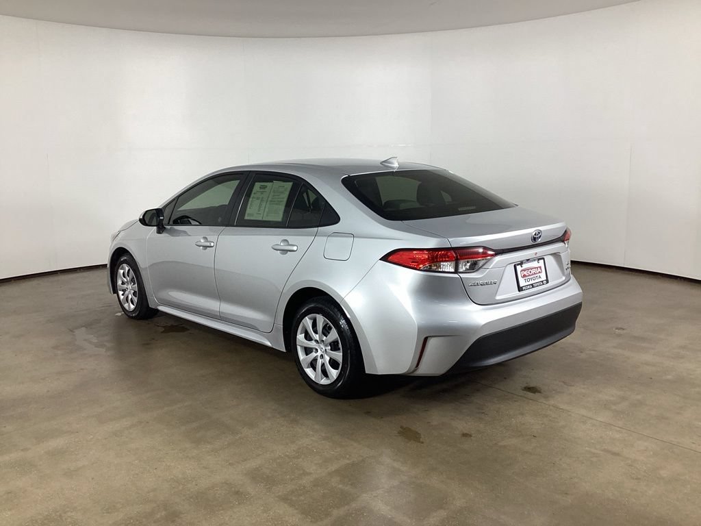 Used 2025 Toyota Corolla LE FWD image 14