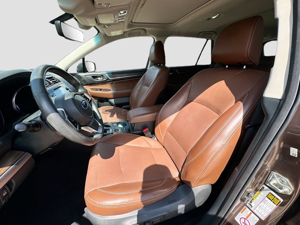 Used 2019 Subaru Outback 3.6R Touring w/ Popular Package #3A AWD/4WD image 25