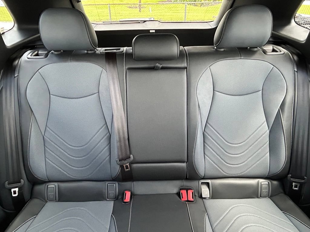 New 2026 Volkswagen Tiguan SE R-Line FWD image 12