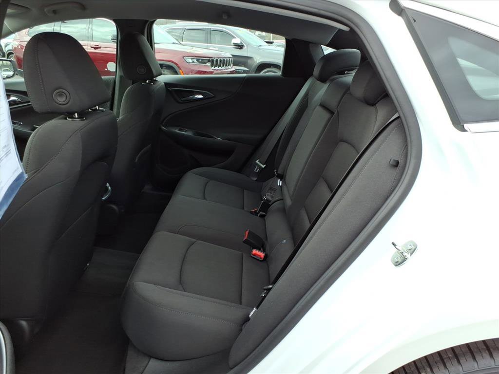 Used 2023 Chevrolet Malibu LT image 12