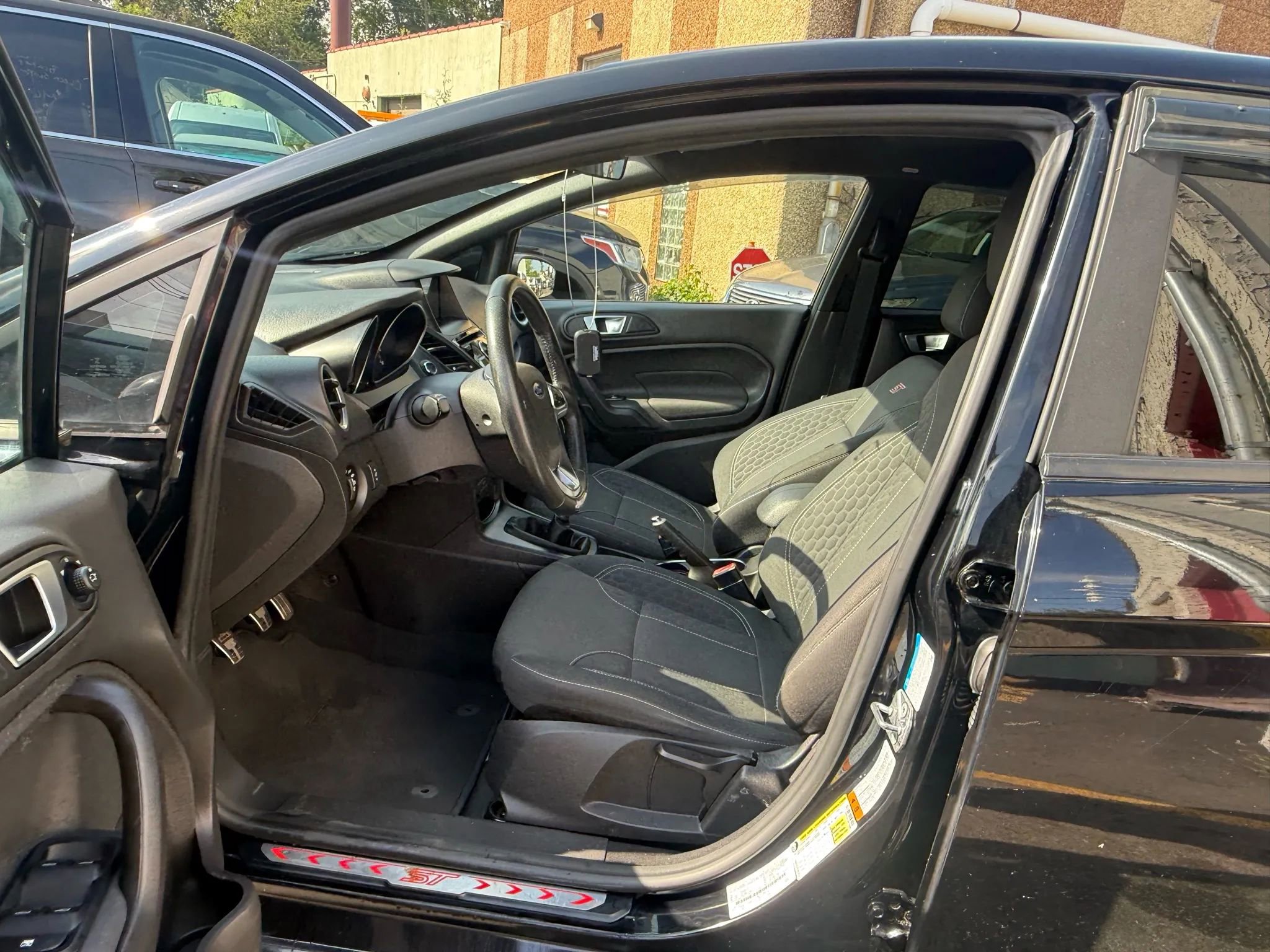 Used 2018 Ford Fiesta ST image 21