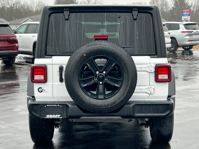 Certified 2023 Jeep Wrangler Sport image 39