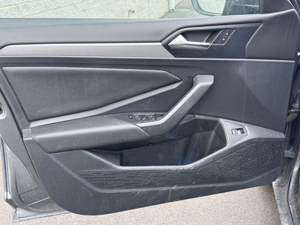 Used 2019 Volkswagen Jetta S w/ Driver Assistance Package image 9