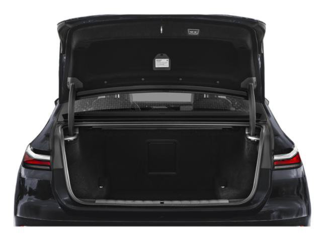 Used 2025 BMW 740i w/ Premium Package RWD image 14