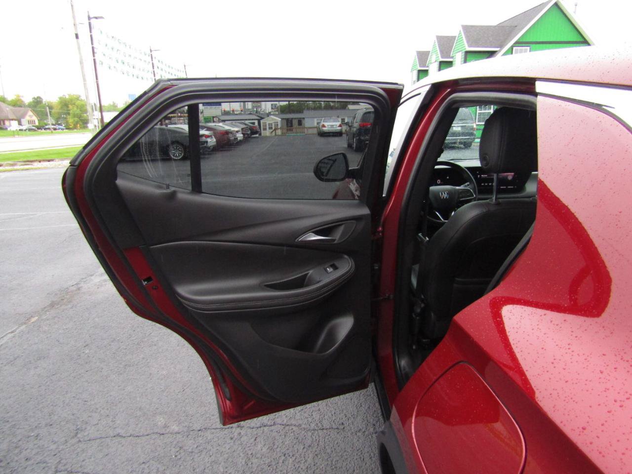 Used 2025 Buick Encore GX Preferred w/ Comfort Package FWD image 18