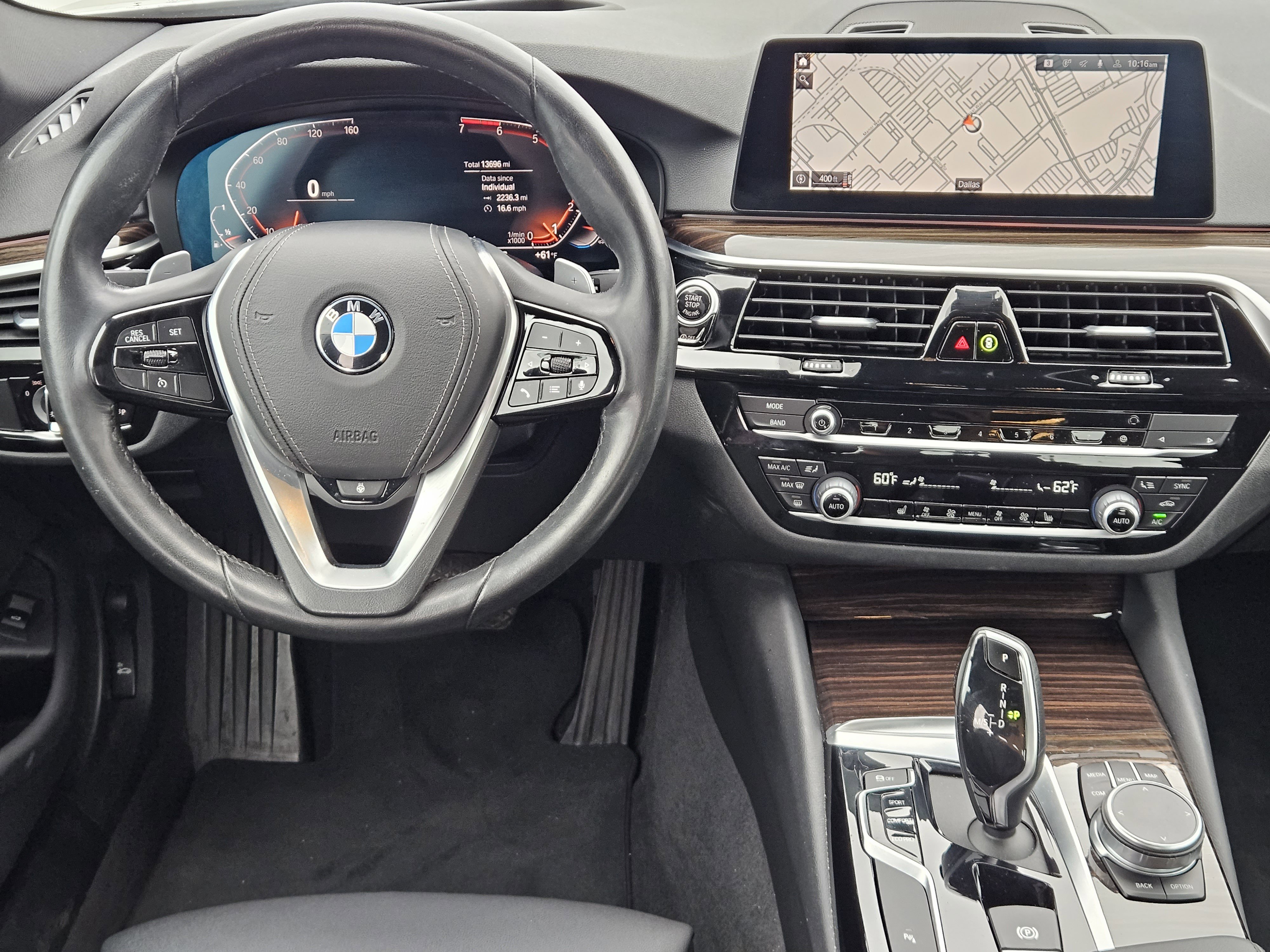 Used 2020 BMW 530i w/ Premium Package RWD image 27