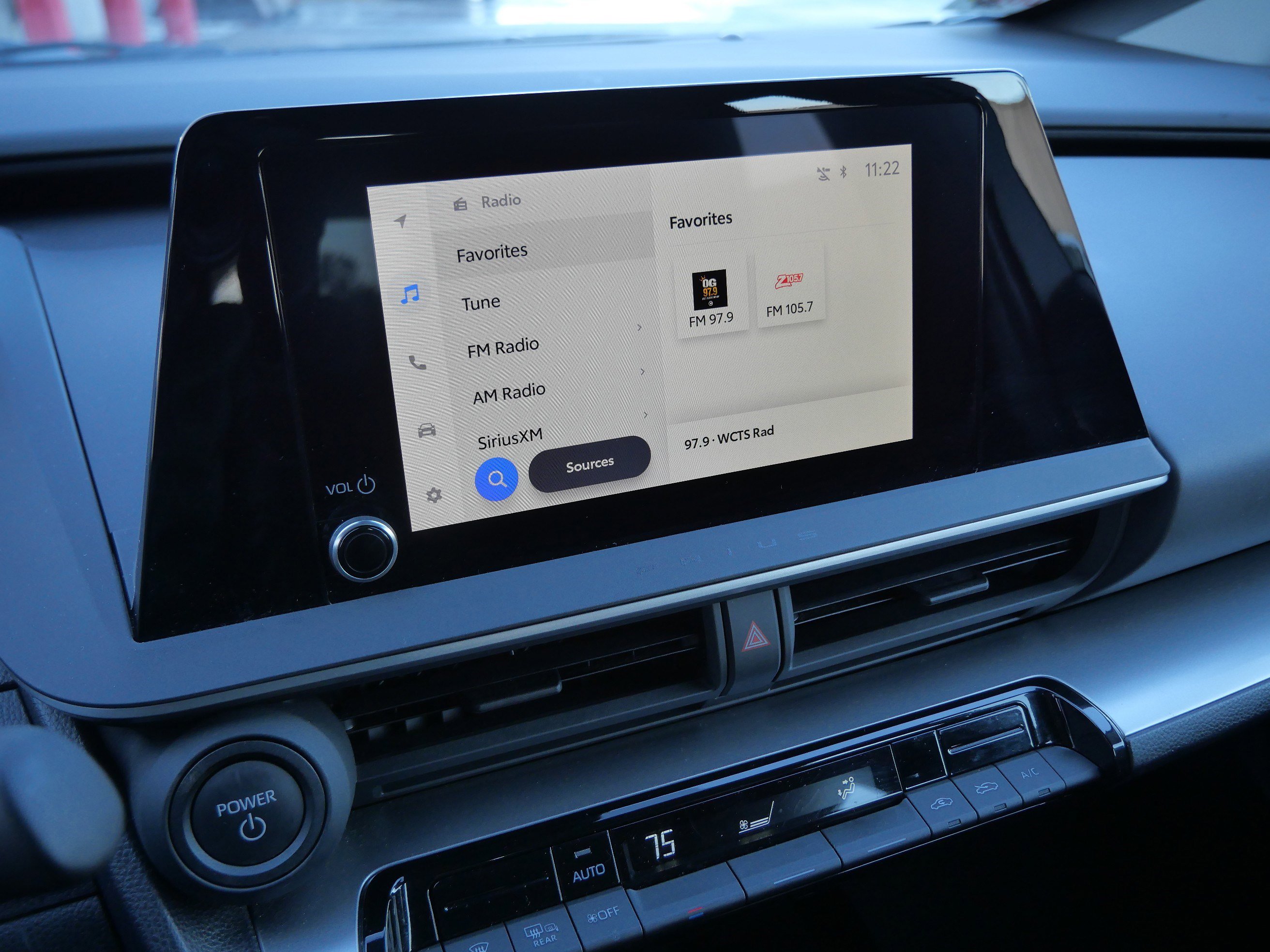 Used 2025 Toyota Prius image 23