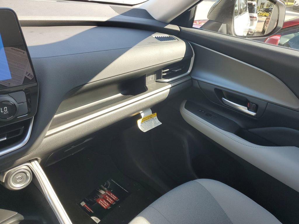 New 2026 Toyota Grand Highlander LE image 32