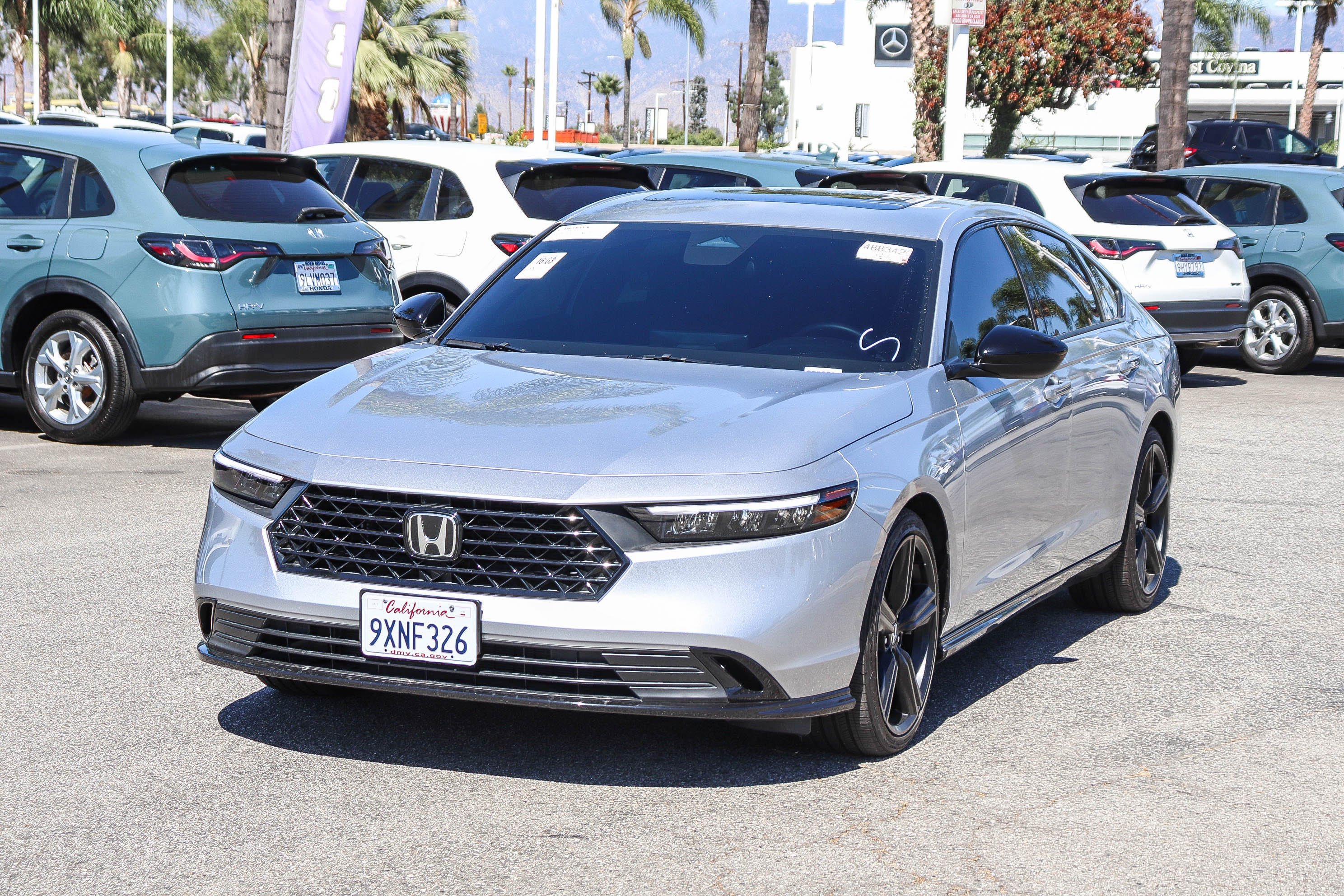 Used 2025 Honda Accord Sport image 3