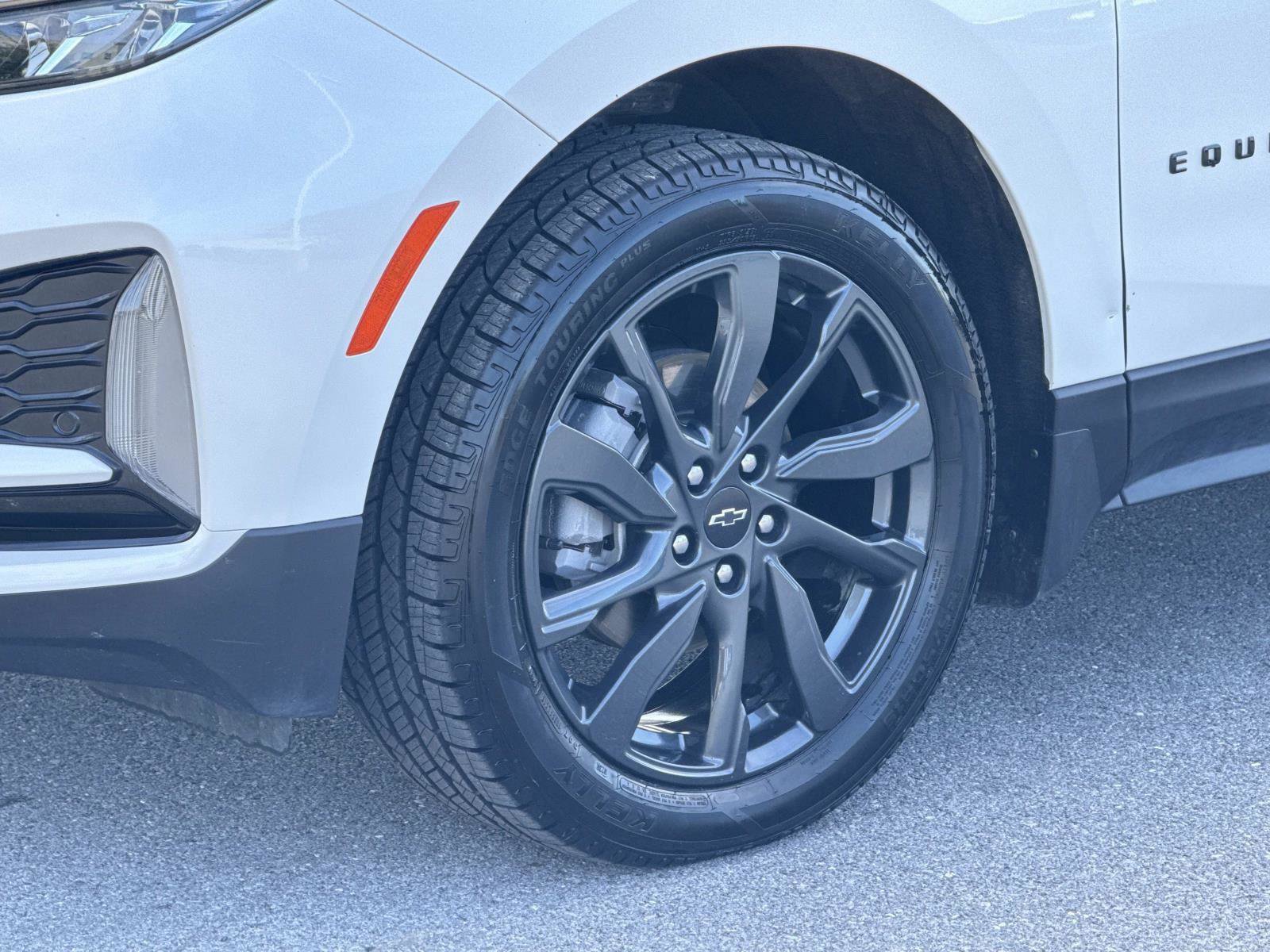 Used 2023 Chevrolet Equinox RS w/ RS Leather Package image 29