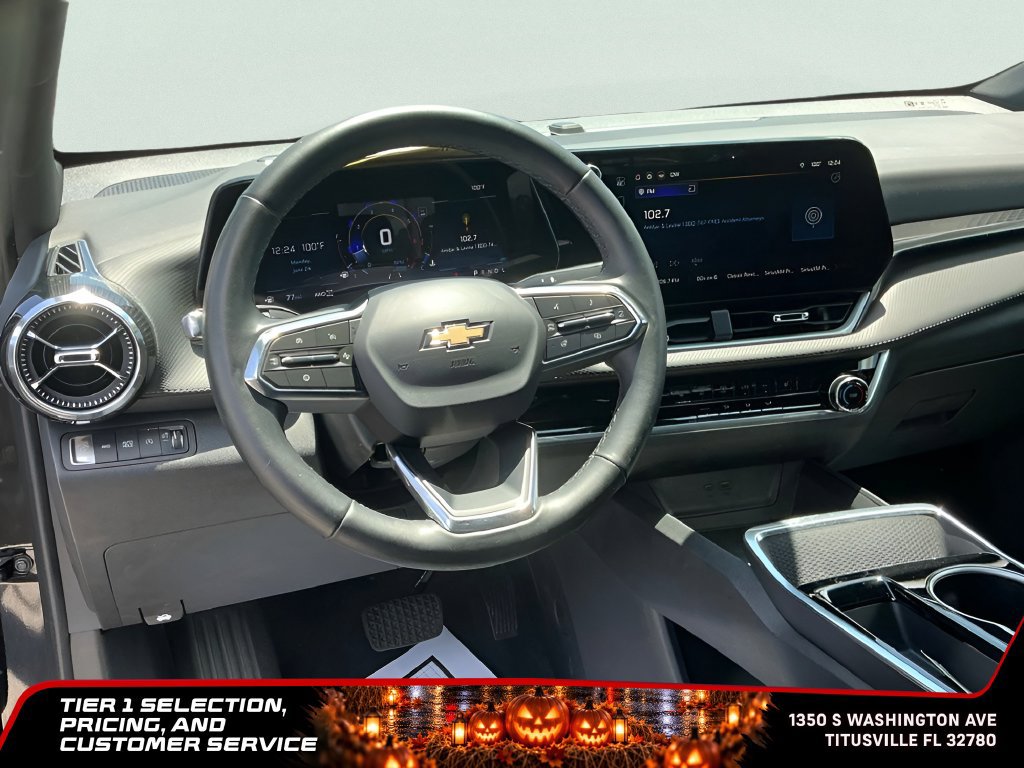 Used 2025 Chevrolet Equinox LT AWD/4WD image 23