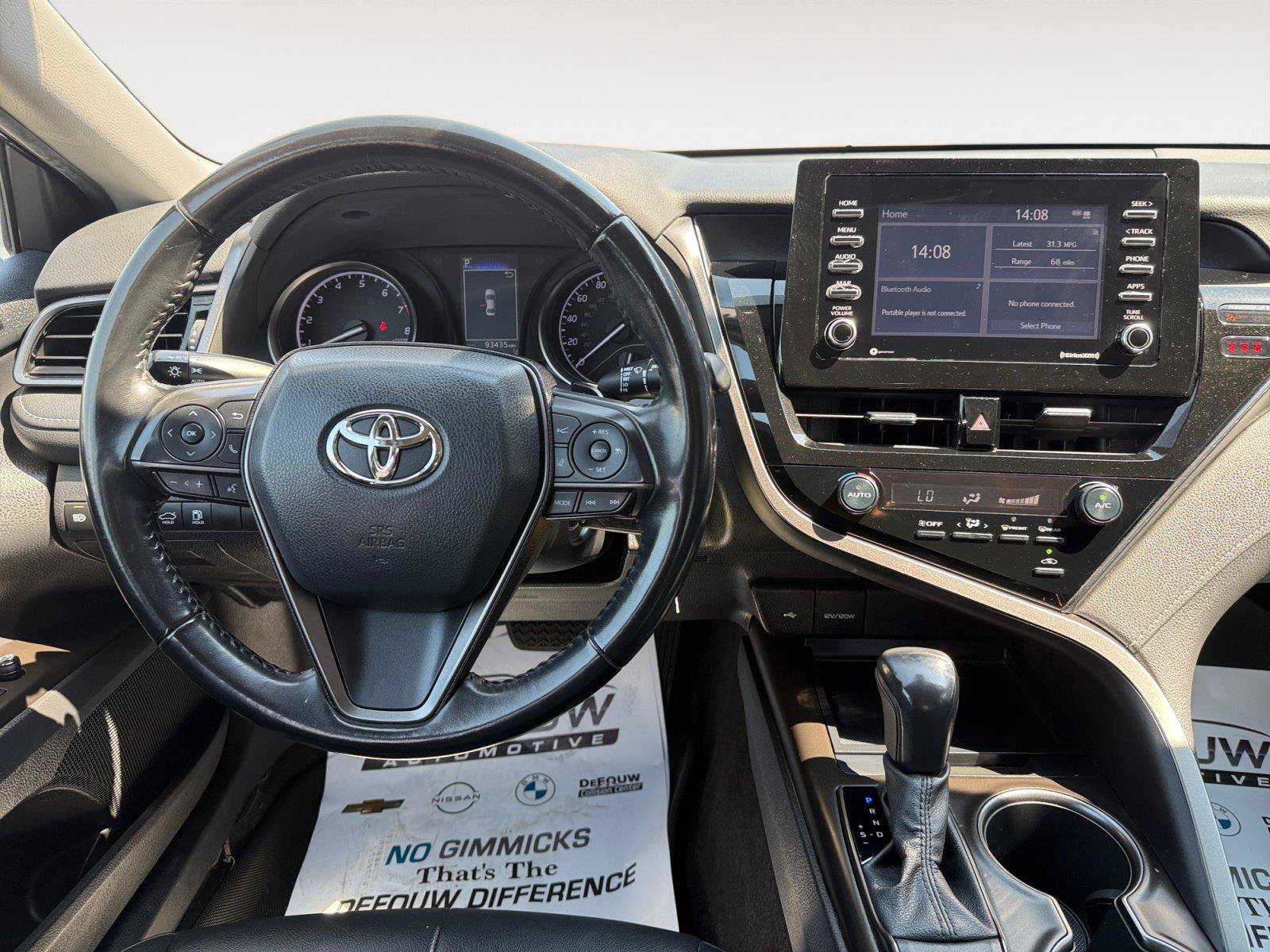 Used 2021 Toyota Camry SE FWD image 13