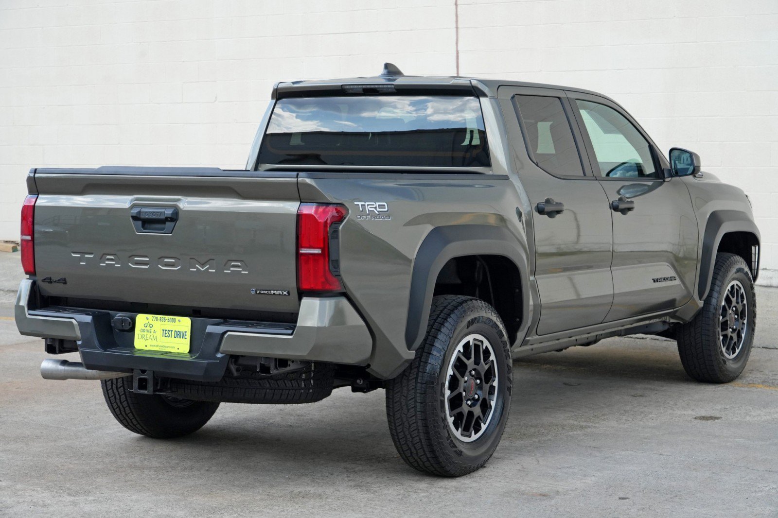 Used 2025 Toyota Tacoma TRD Off-Road AWD/4WD image 52