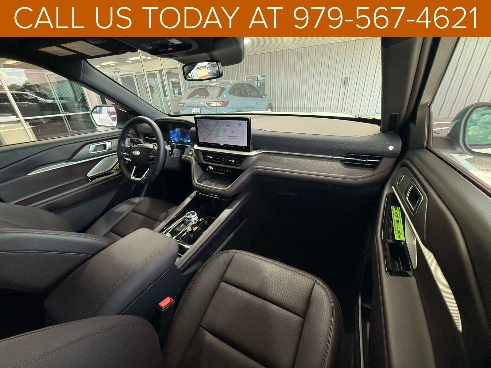 New 2025 Ford Explorer Platinum image 32