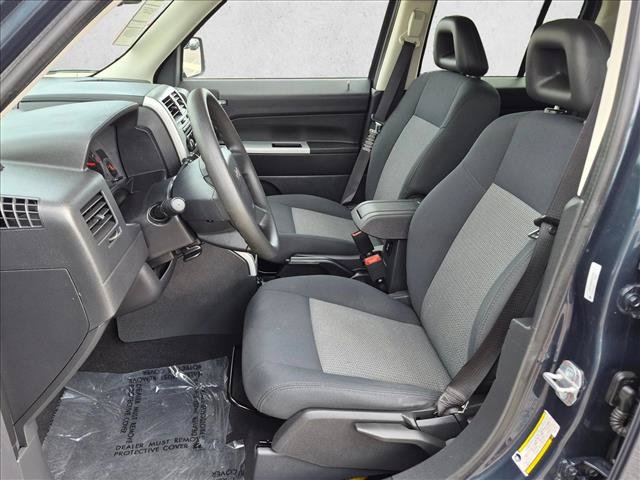 Used 2008 Jeep Patriot Sport AWD/4WD image 14