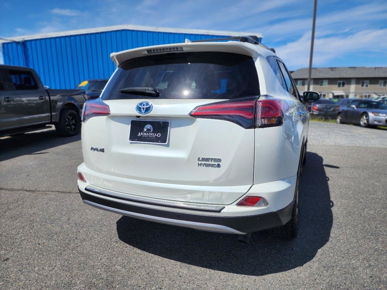 Used 2017 Toyota RAV4 Limited w/ All Weather Liner Package AWD/4WD image 7