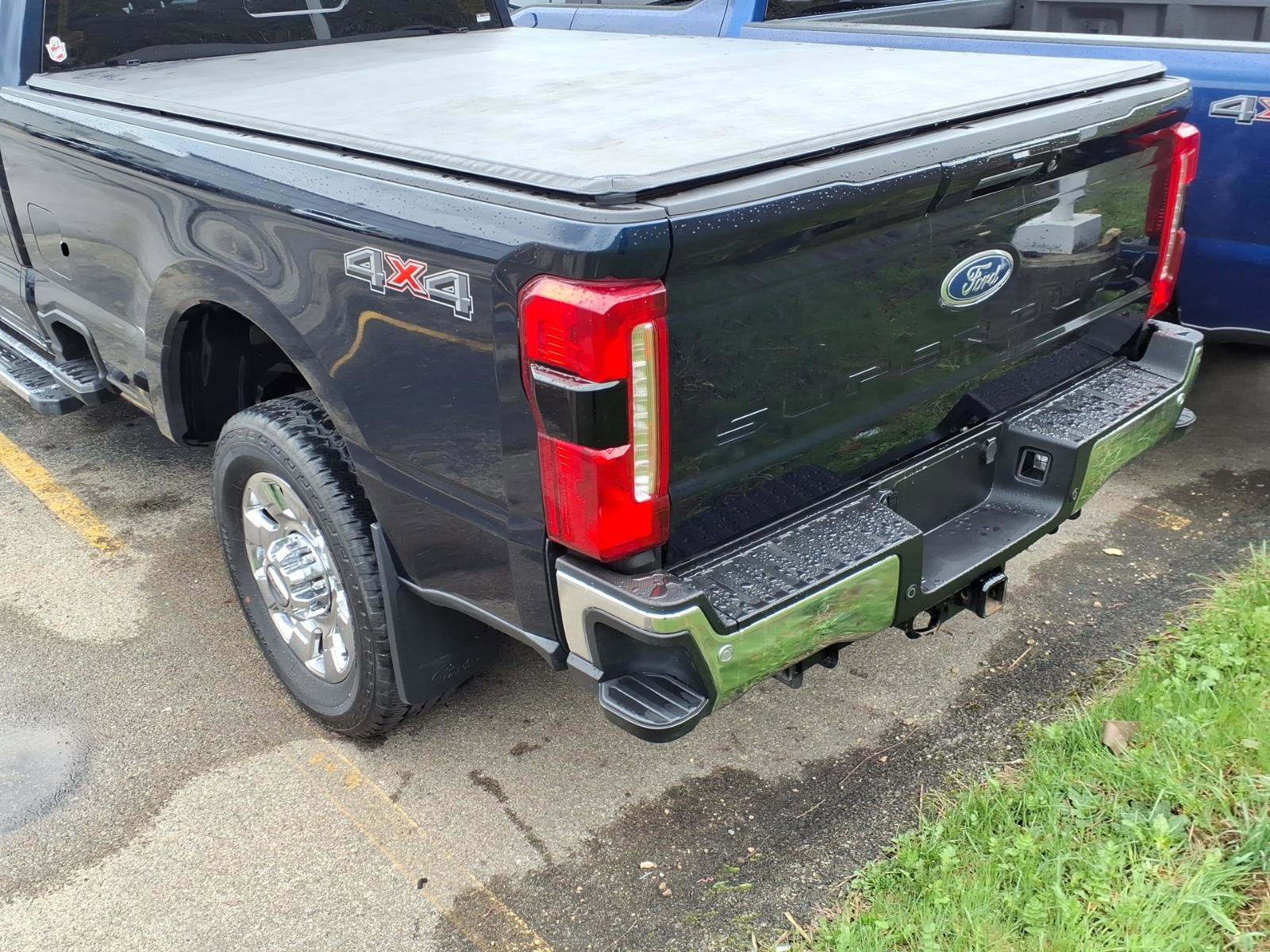 Certified 2023 Ford F350 Lariat w/ Tow Technology Package image 7