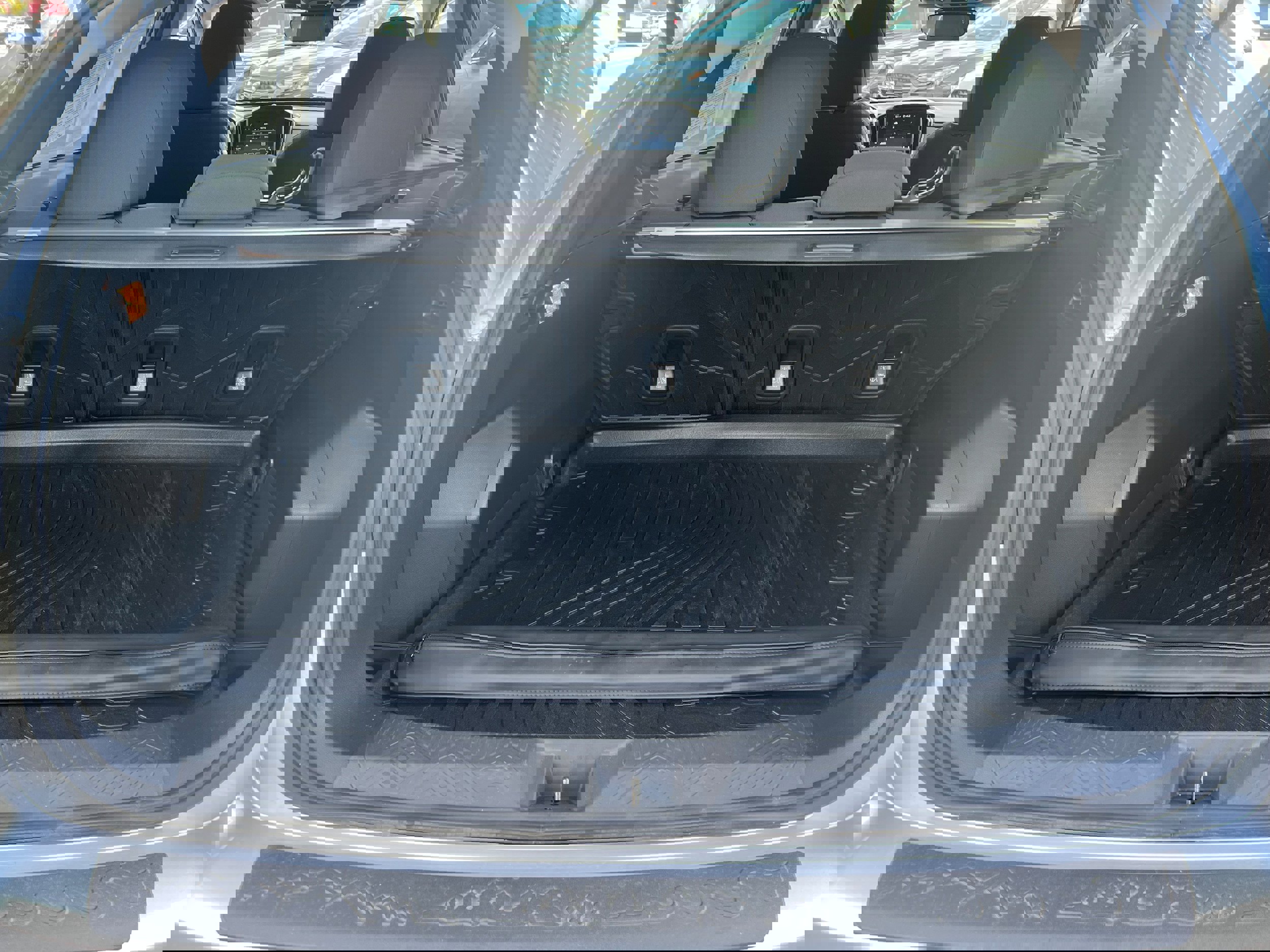 Certified 2025 Subaru Crosstrek 2.0i Premium image 11