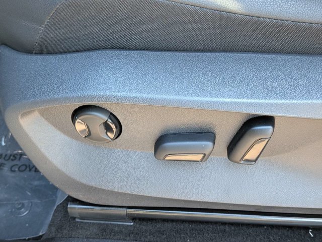 Certified 2023 Volkswagen Tiguan SE w/ Panoramic Sunroof Package FWD image 20