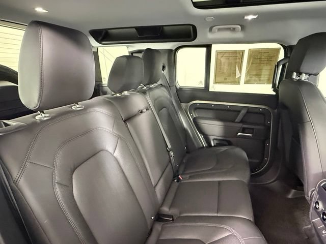 Used 2025 Land Rover Defender 110 S AWD/4WD image 31