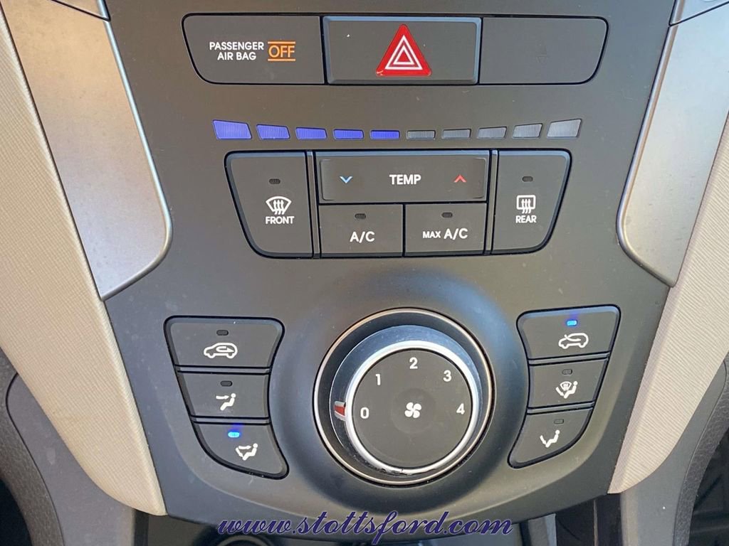 Used 2018 Hyundai Santa Fe Sport image 27