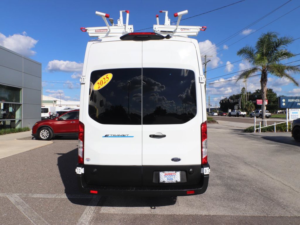 Used 2025 Ford E-Transit 148 High Roof Extended w/ Load Area Protection Package RWD image 12