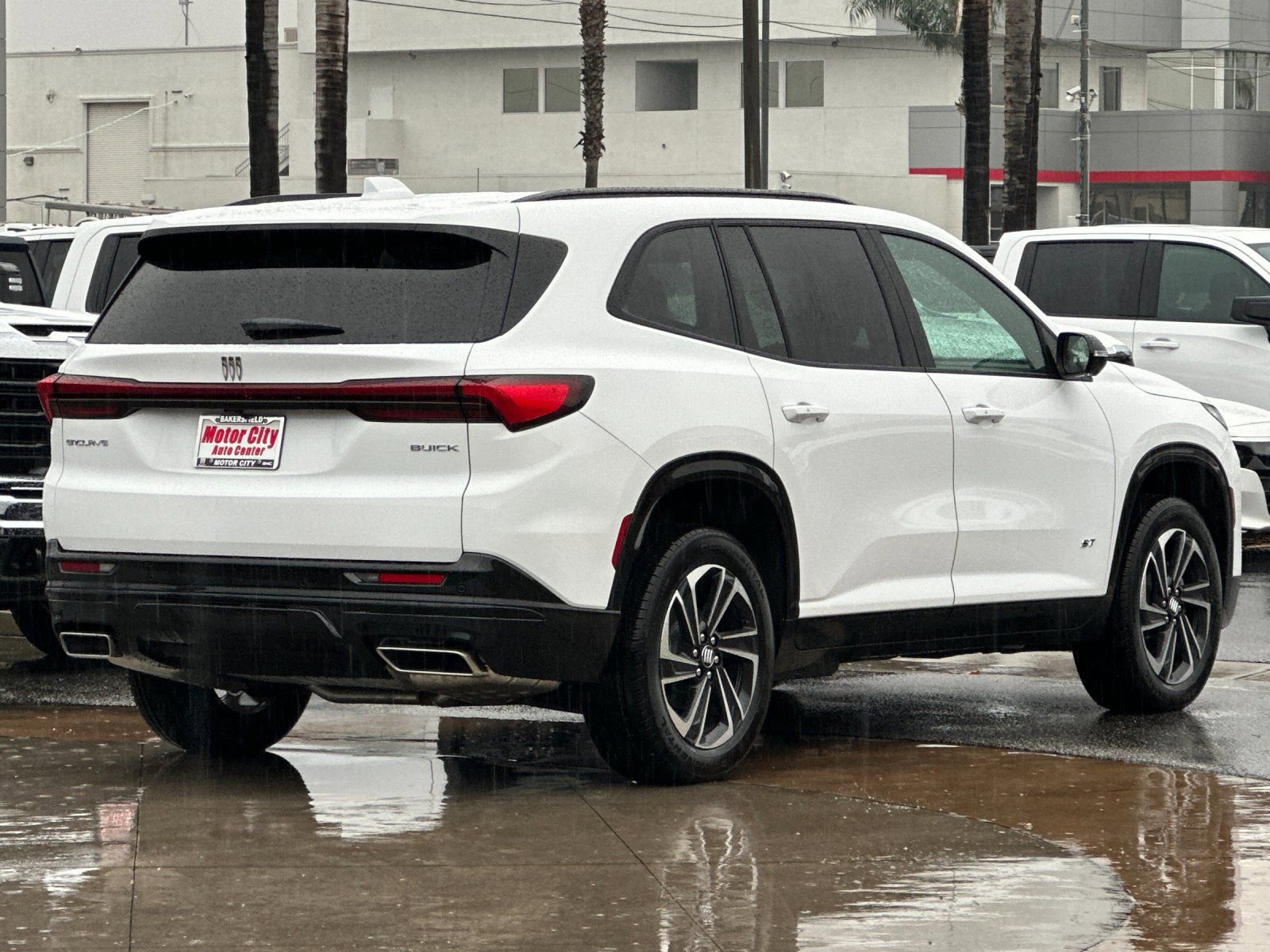 New 2026 Buick Enclave Sport Touring FWD image 4