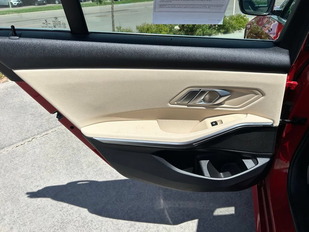 Used 2021 BMW 330i Sedan w/ Convenience Package RWD image 26