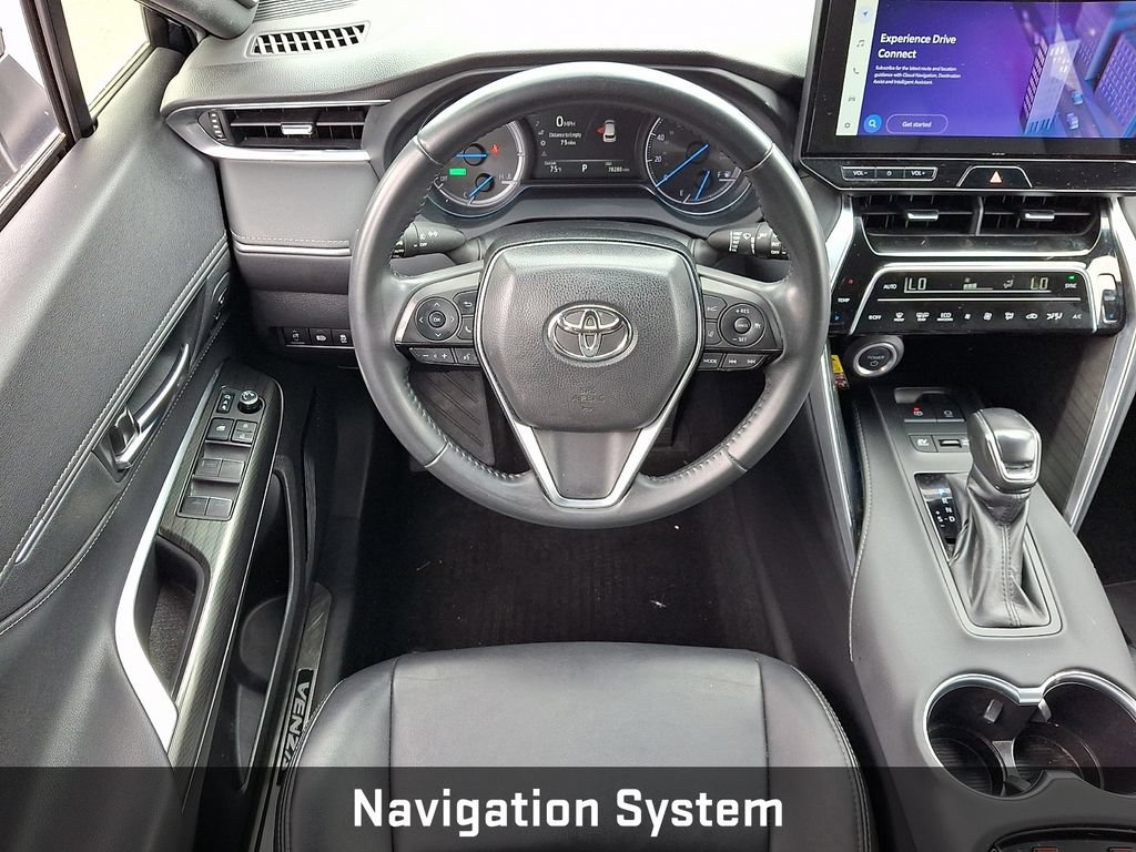 Used 2023 Toyota Venza XLE AWD/4WD image 11