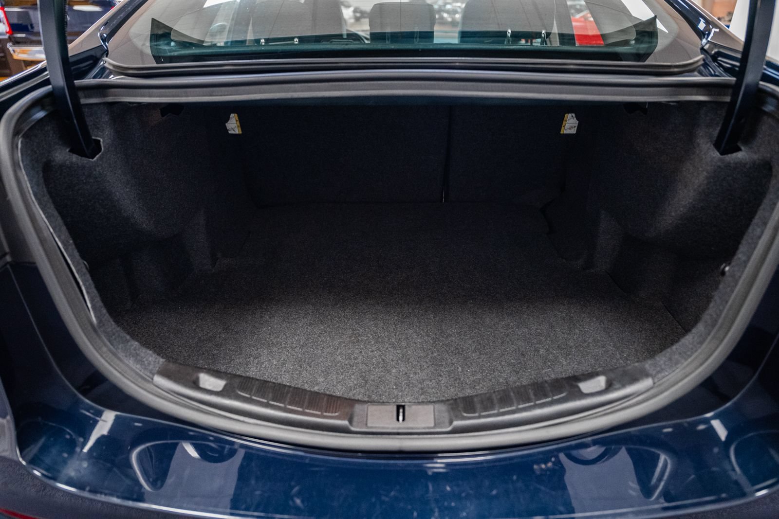 Certified 2020 Ford Fusion SE FWD image 9