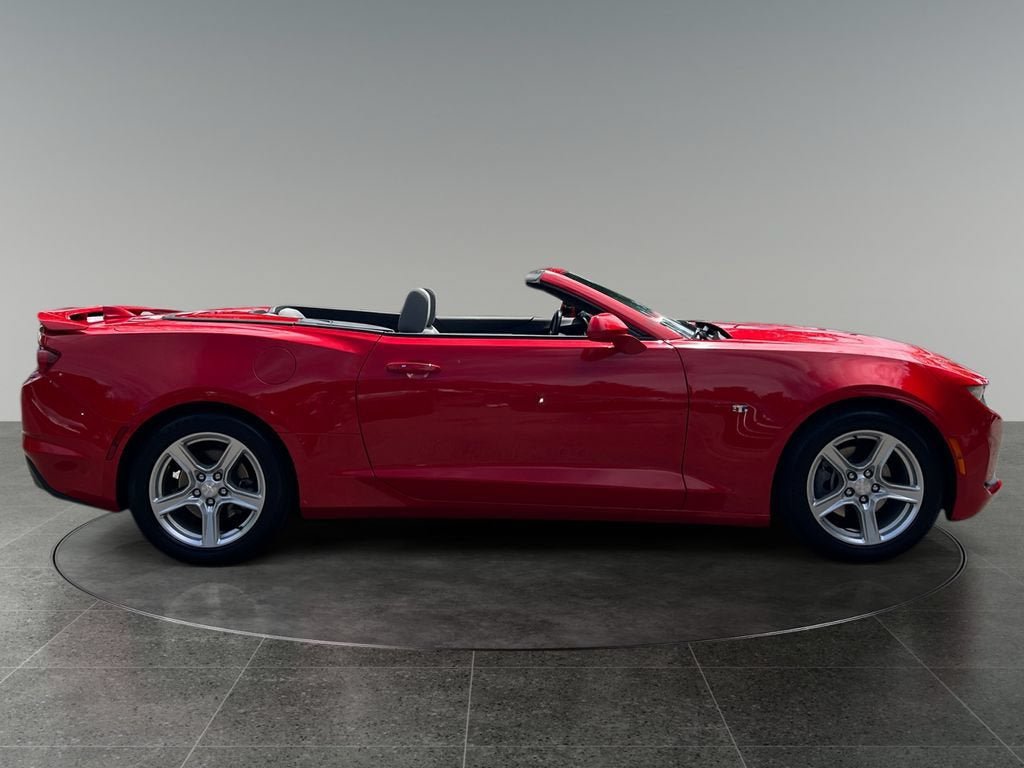 Used 2023 Chevrolet Camaro LT RWD image 10