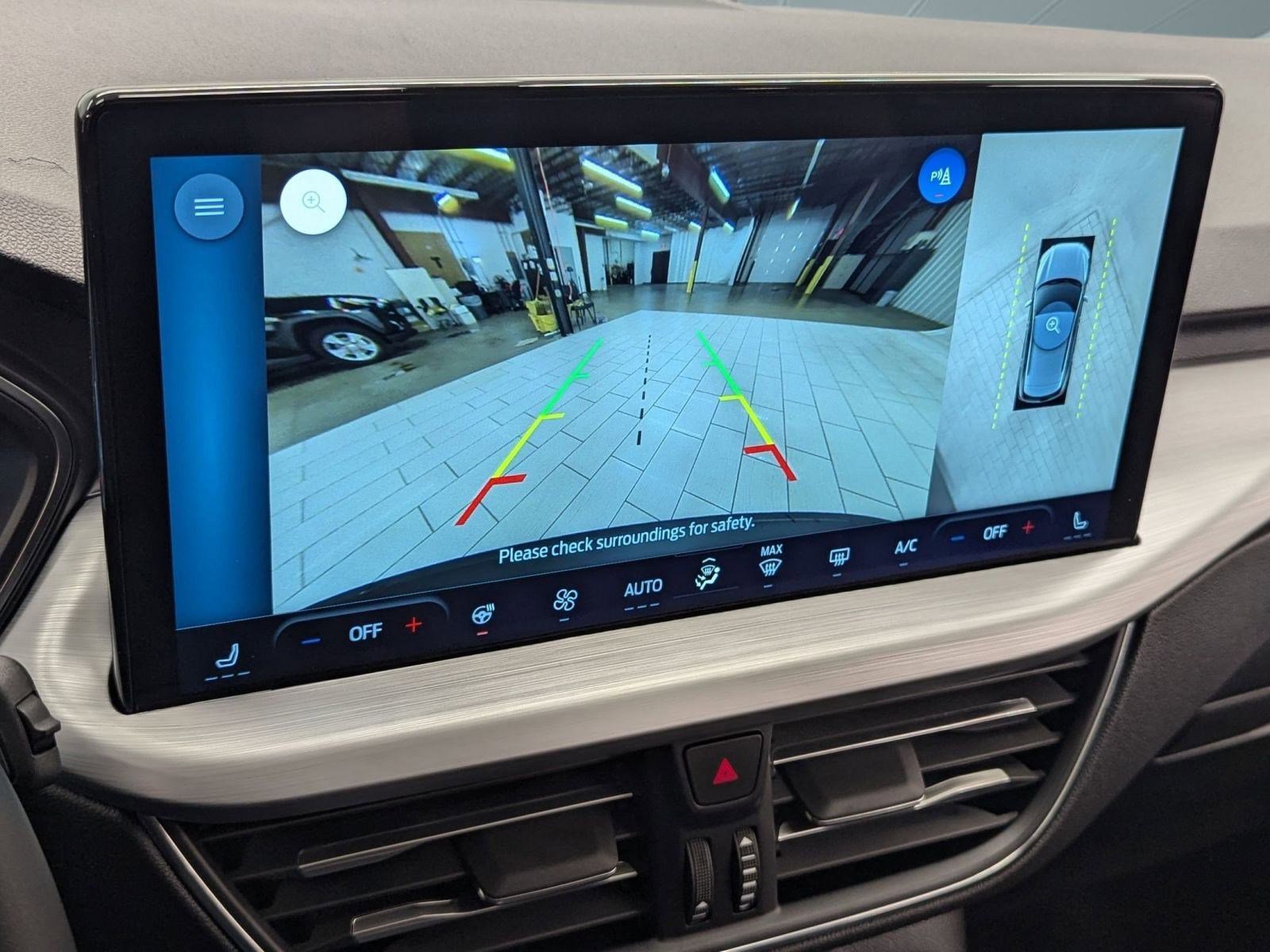 New 2026 Ford Escape Platinum w/ Premium Technology Package image 38