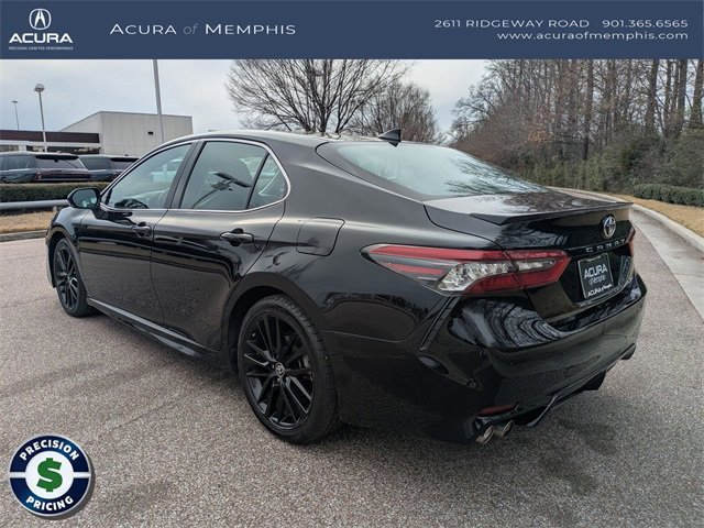 Used 2023 Toyota Camry XSE image 3