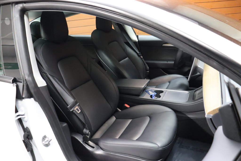 Used 2023 Tesla Model 3 Standard Range RWD image 35