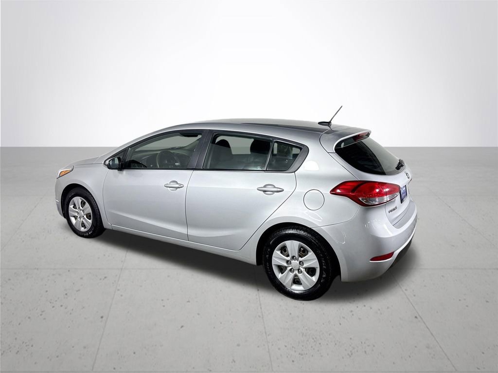 Used 2018 Kia Forte LX FWD image 8