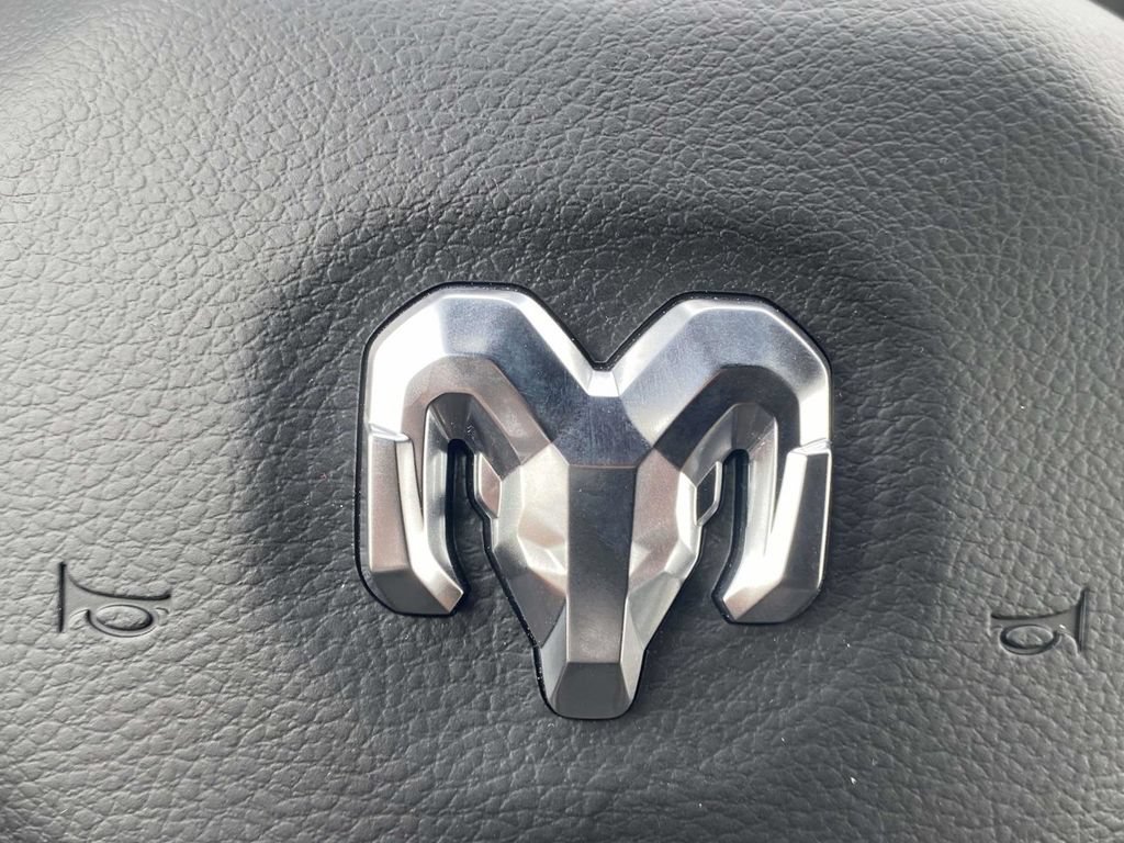 New 2026 RAM 1500 Big Horn AWD/4WD image 29