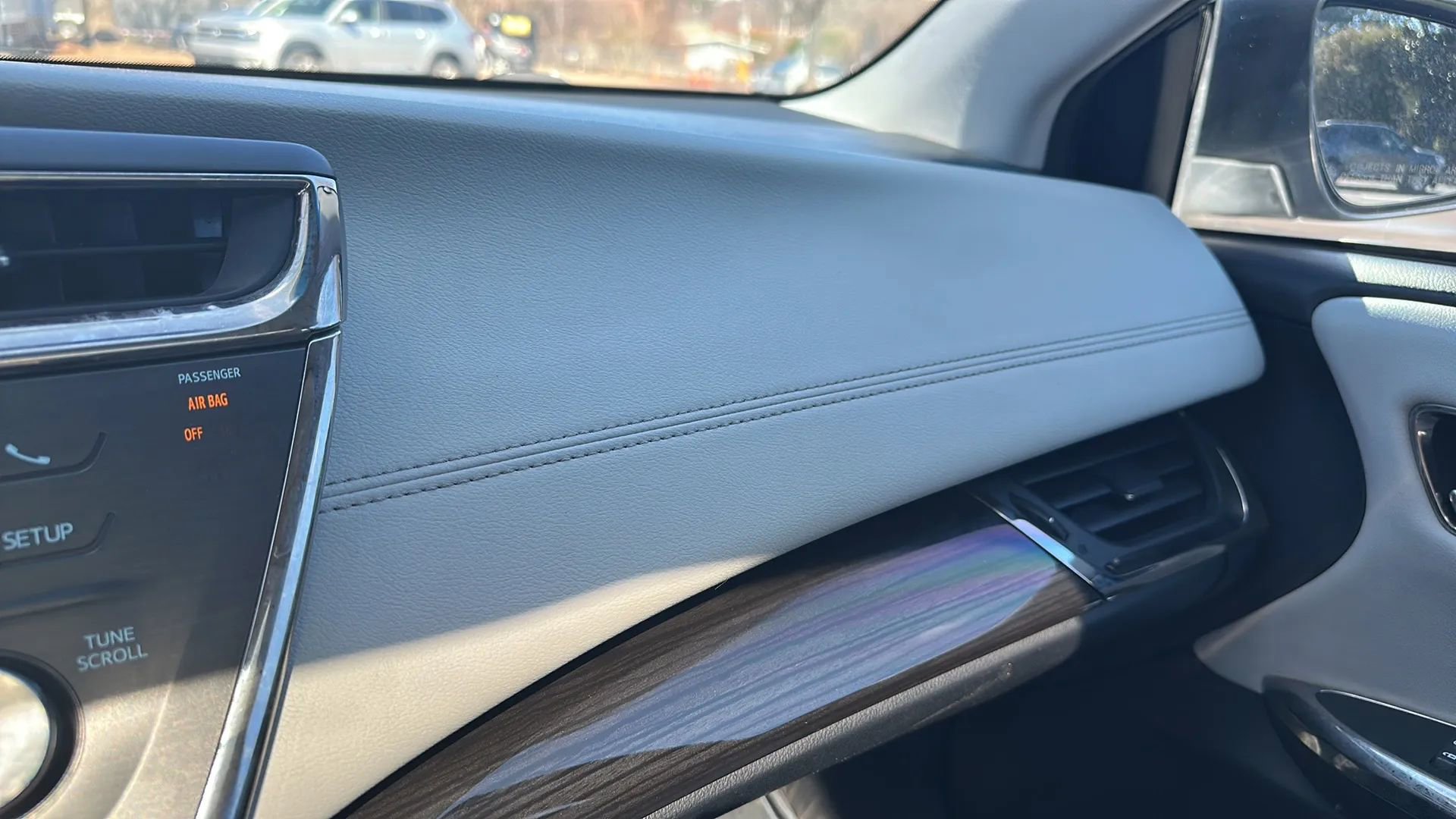 Used 2013 Toyota Avalon XLE Premium FWD image 38