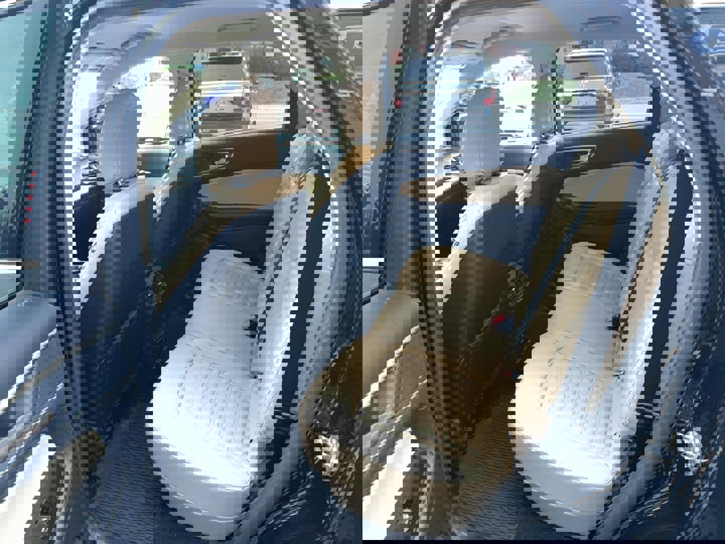 Used 2018 Ford Edge SEL w/ Equipment Group 201A image 11