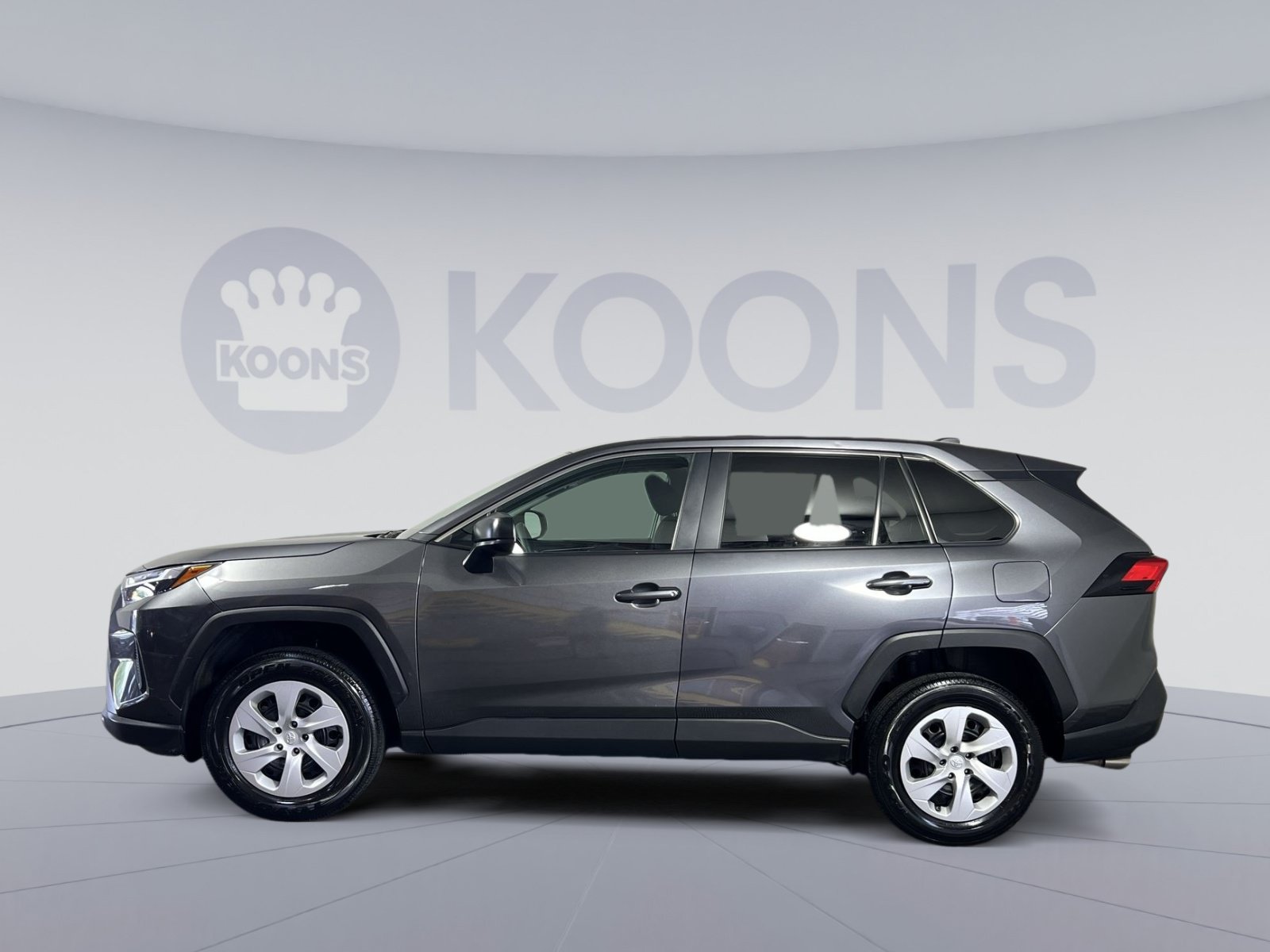 Used 2025 Toyota RAV4 LE AWD/4WD image 7