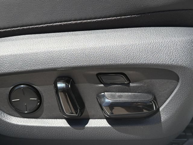 New 2026 Lexus RX 450h AWD image 27