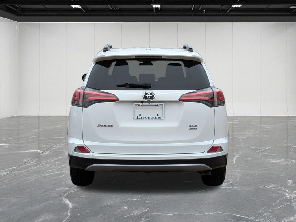 Used 2018 Toyota RAV4 XLE w/ Plus Extra Value Package image 4