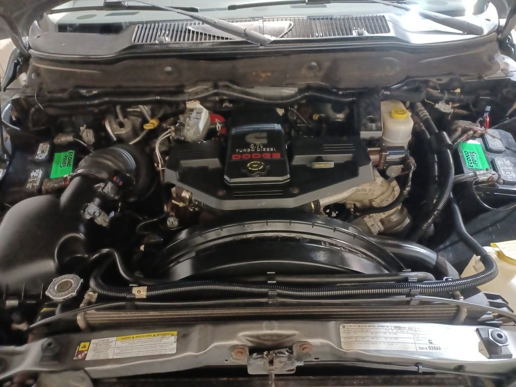 Used 2009 Dodge Ram 2500 Truck SXT image 17