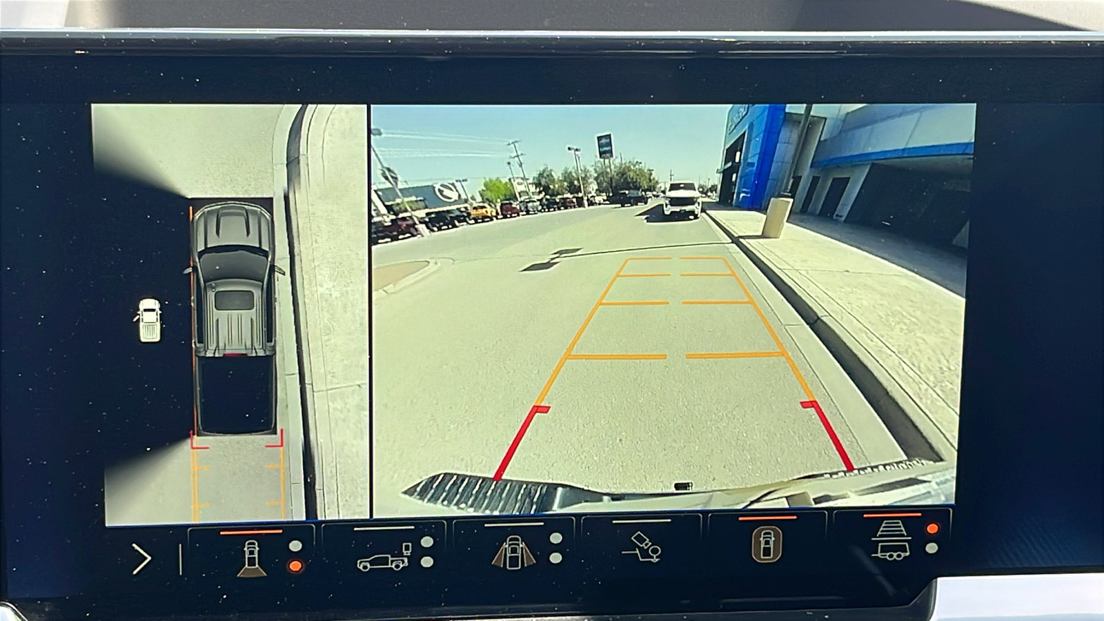 Used 2025 Chevrolet Silverado 1500 LT w/ Texas Edition Plus image 22