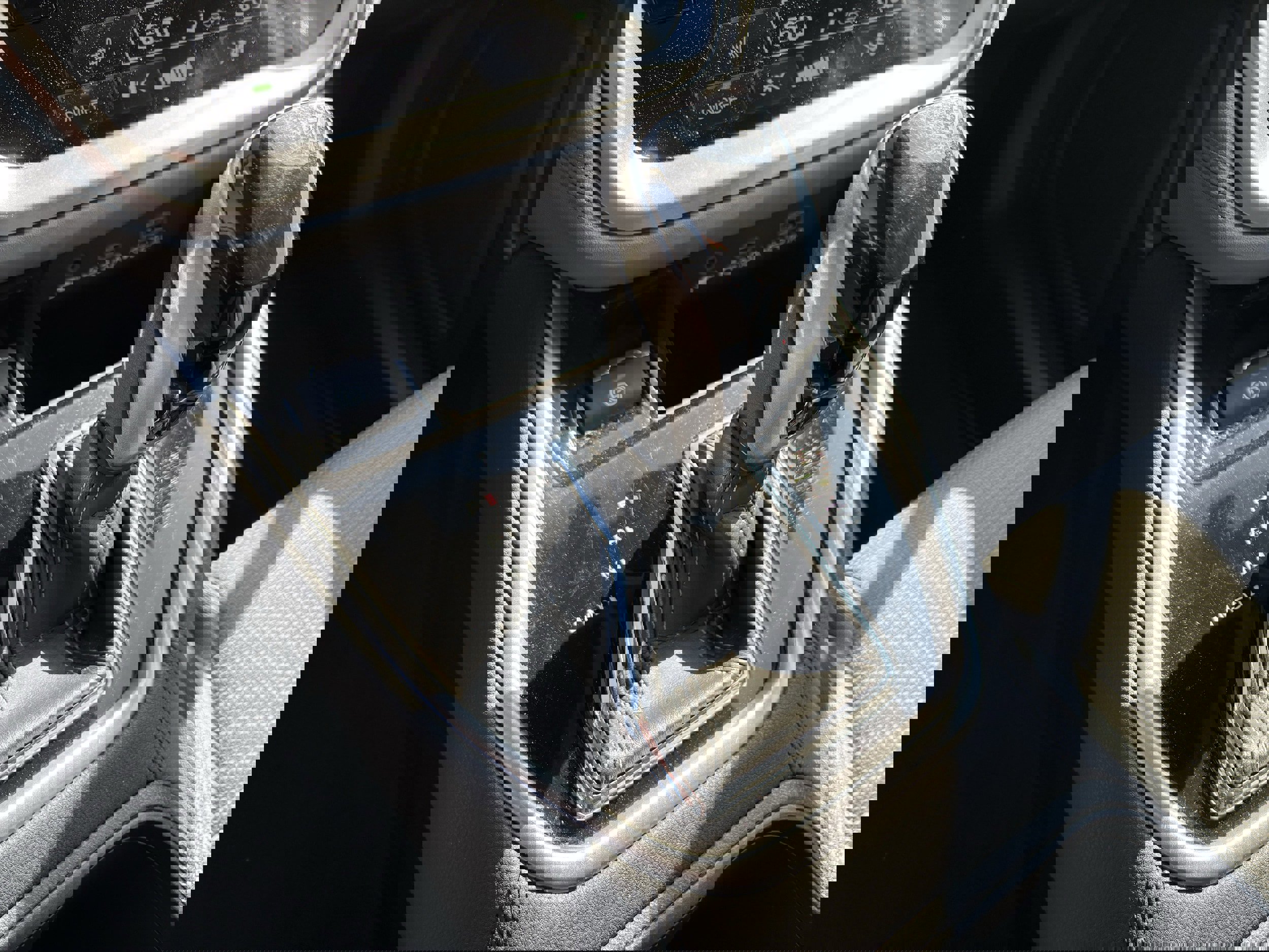 Used 2025 Subaru Outback Premium image 19