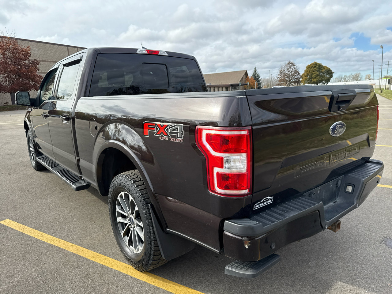 Used 2018 Ford F150 XLT w/ Equipment Group 302A Luxury image 7