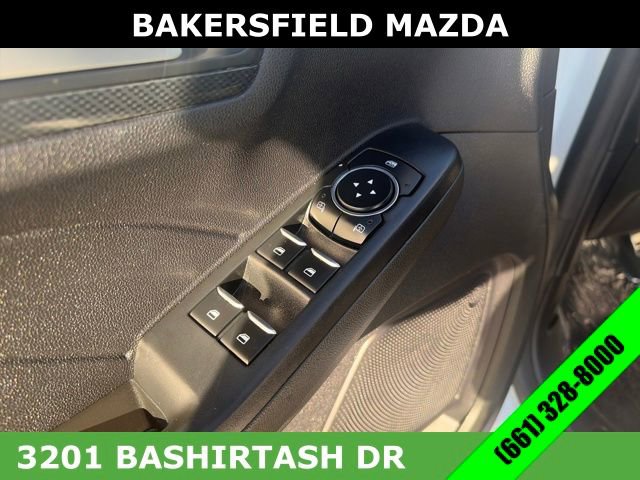 Used 2023 Ford Escape ST-Line image 11