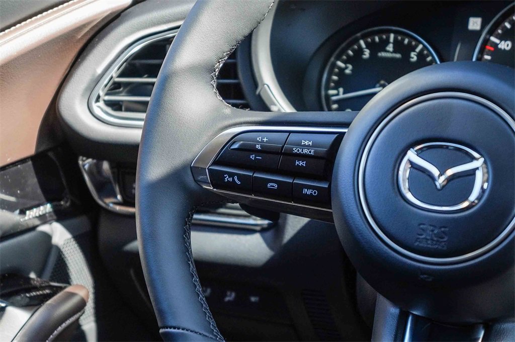 New 2025 MAZDA CX-30 2.5 Turbo w/ Premium Plus Pkg image 16