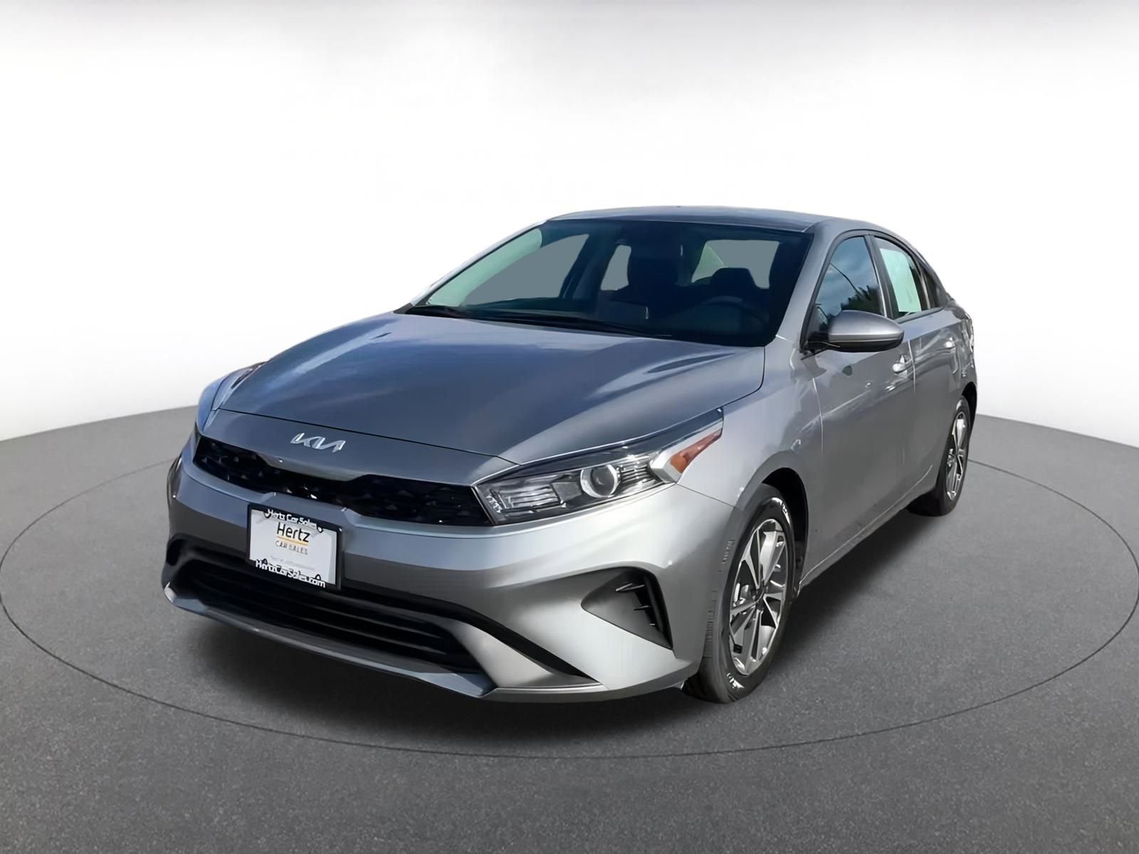 Used 2024 Kia Forte LXS image 7