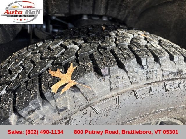 Used 2026 GMC Sierra 3500 AT4 w/ AT4 Premium Plus Package AWD/4WD image 30